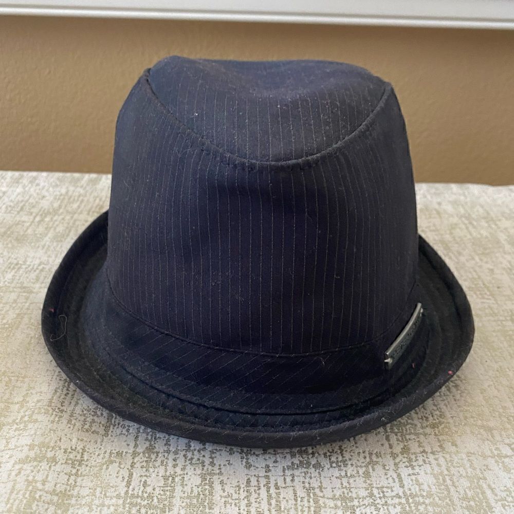 Peter Grimm Black Pin Stripes Fedora Hat Size Small-Medium. EUC!